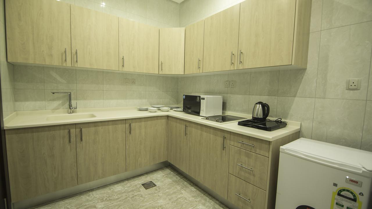 Masken Noon Aprthotel Jeddah Bagian luar foto
